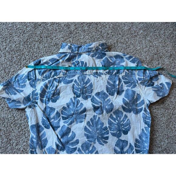 American Eagle Short Sleeve shirt, Hawaiian Floral print; Medium - Picture 7 of 7